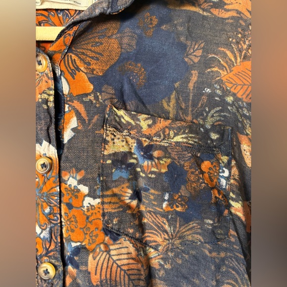 Free People Share Good Vibes Button Front Short Sleeve Shirt Size Small - Picture 4 of 9